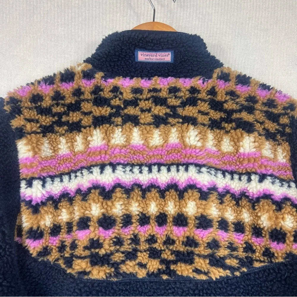 Vineyard Vines Size MEDIUM Fair Isle Sherpa Fleece Half Zip Pullover Sweatshirt - Picture 10 of 12